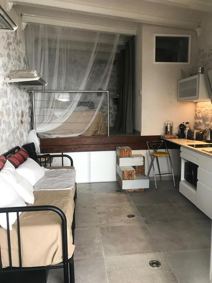 Le Cabanon Bleu Sur La Plage Марсель Экстерьер фото