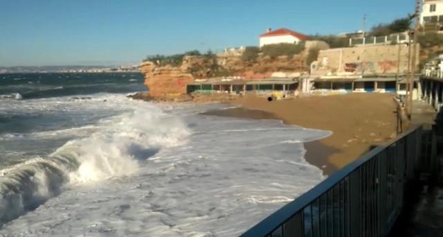 Le Cabanon Bleu Sur La Plage Марсель Экстерьер фото